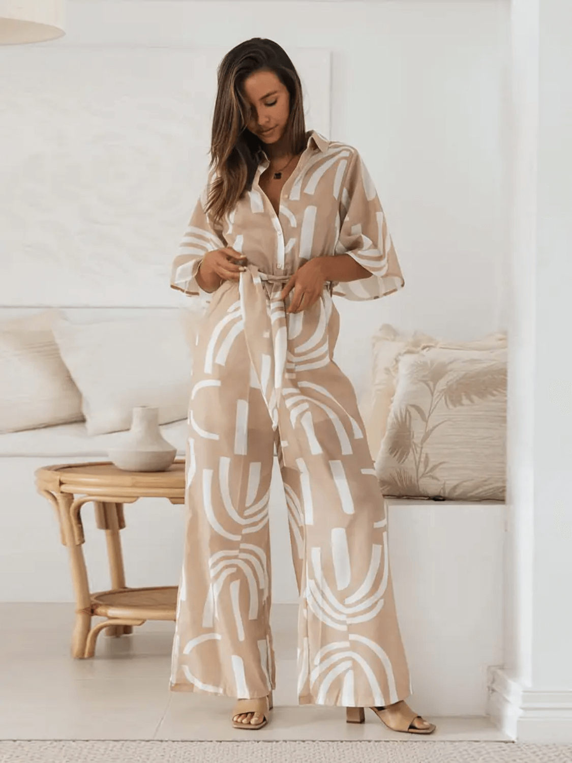 Macacão Longo Chemise Estampado Pantalona com Manga Sino e Faixa - Kendra