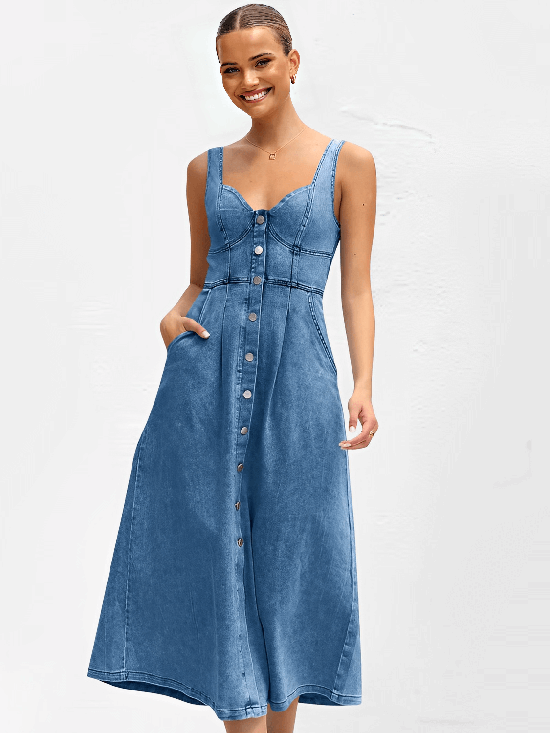 Vestido Midi Jeans com Decote Coração e Botões Frontais – Pilar
