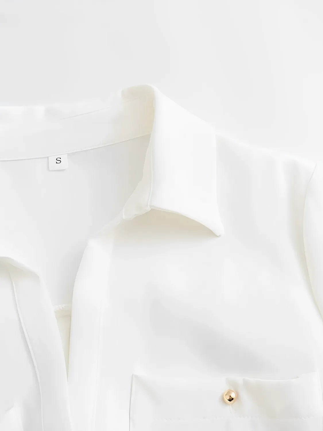 Vestido Chemise com Decote em V e Abertura Frontal em Botões – Alexandra