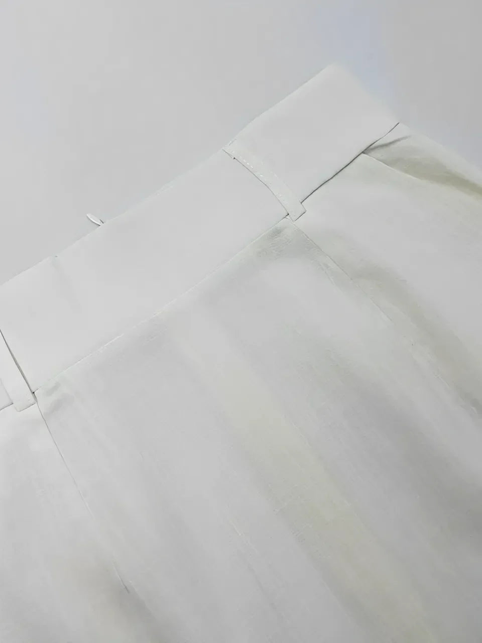 Conjunto com Blusa de Ombro Único e Saia Longa de com Amarração - Malena