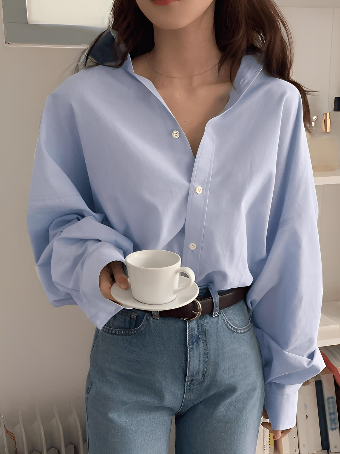 Camisa Oversized de Manga Longa com Colarinho Virado e Botões – Lane