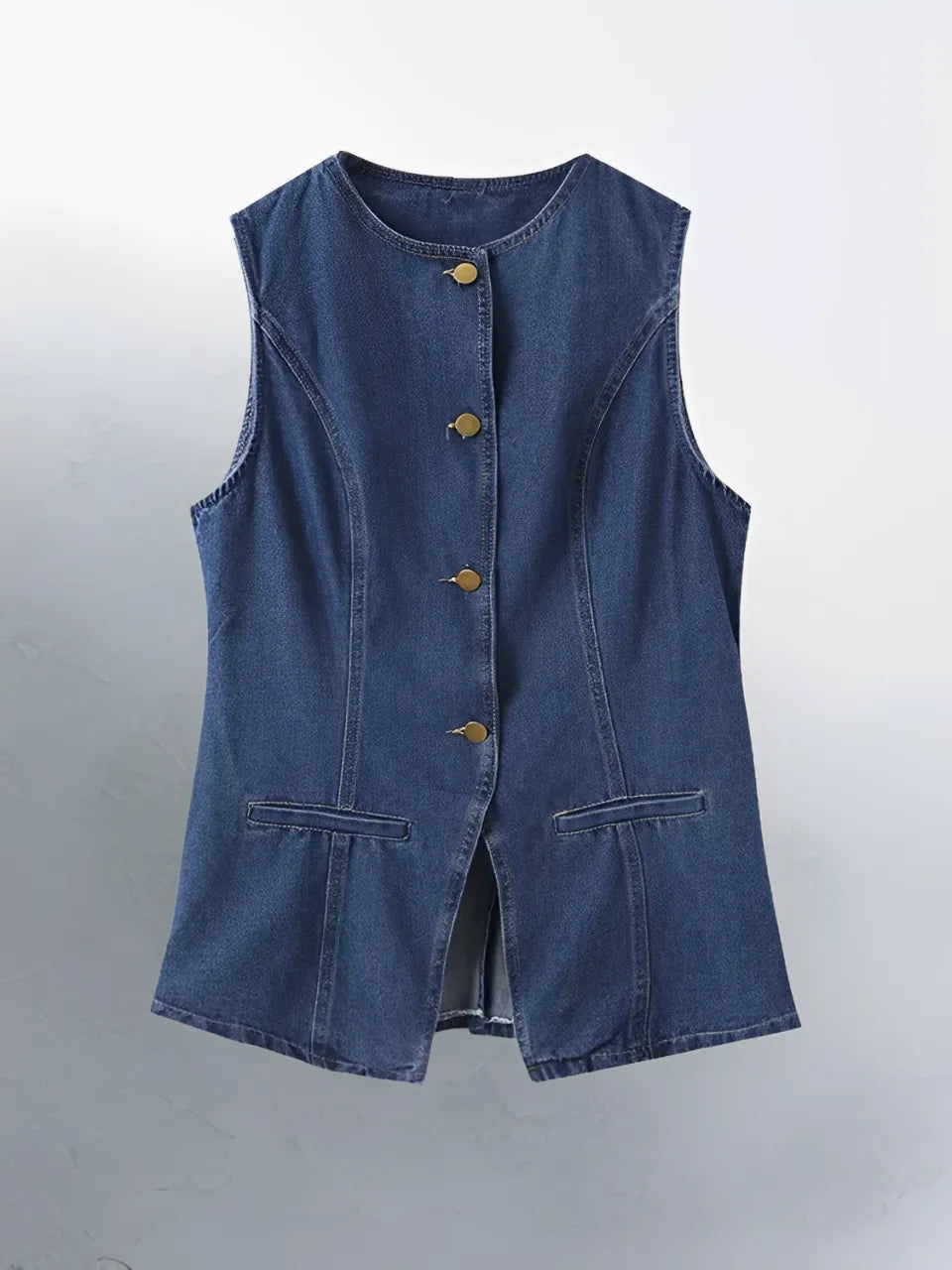 Conjunto Jeans com Colete de Botões e Short de Cintura Alta - Raiza