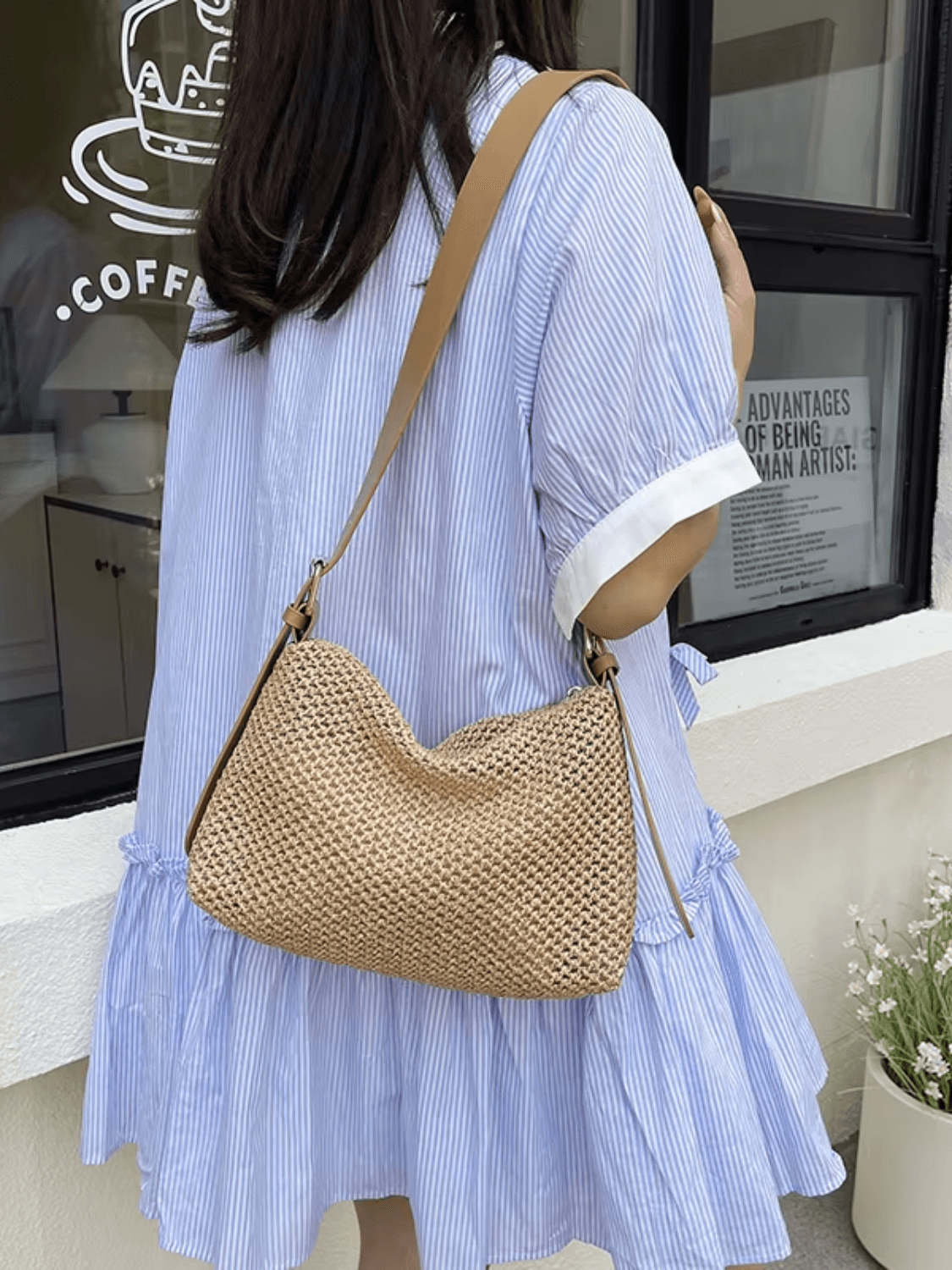 Bolsa Tiracolo de Palha com Alça Ajustável Elegante em Couro PU- Coraline