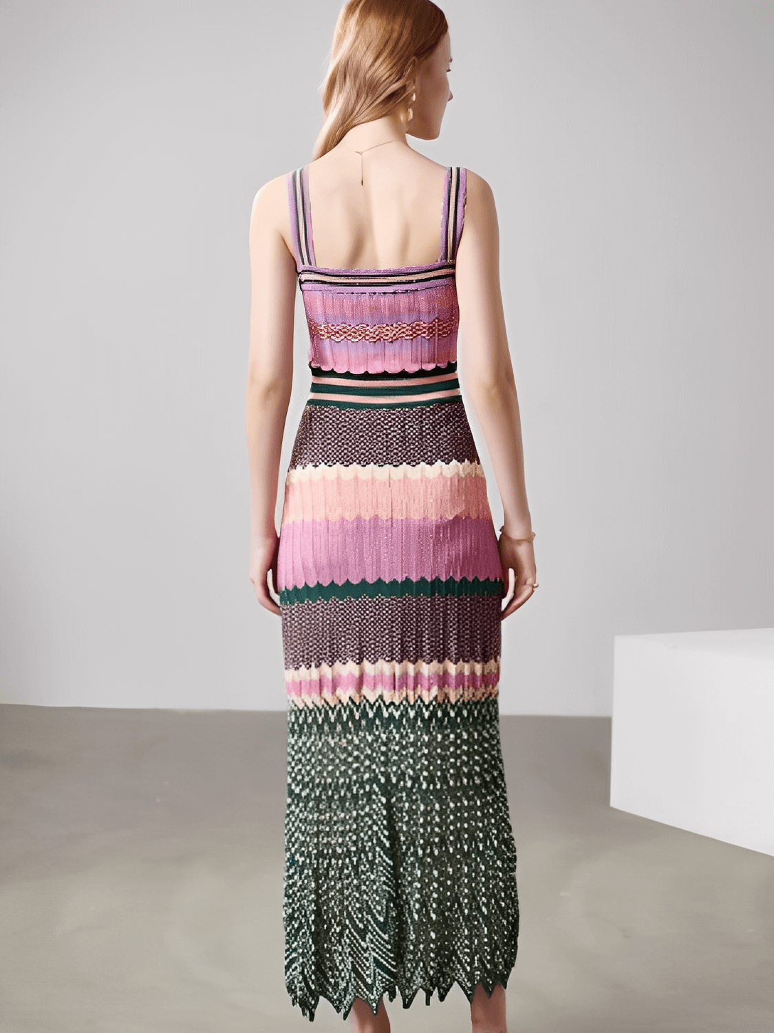 Vestido Longo Estampa em Patchwork de Alças e Decote Quadrado - Malika