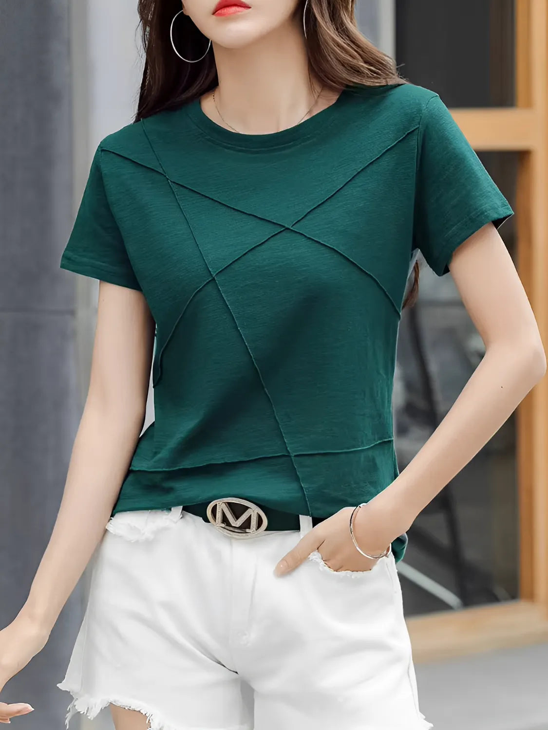 Blusa Básica com Relevo em Algodão e Decote Redondo – Lina