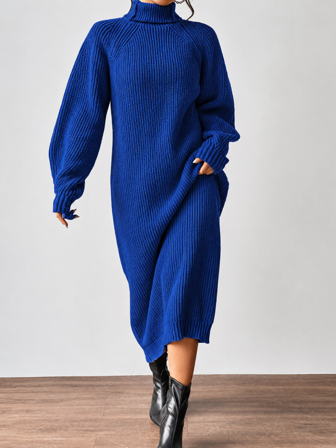 Vestido Suéter Midi em Tricô Canelado com Gola Alta e Mangas Longas - Julieta