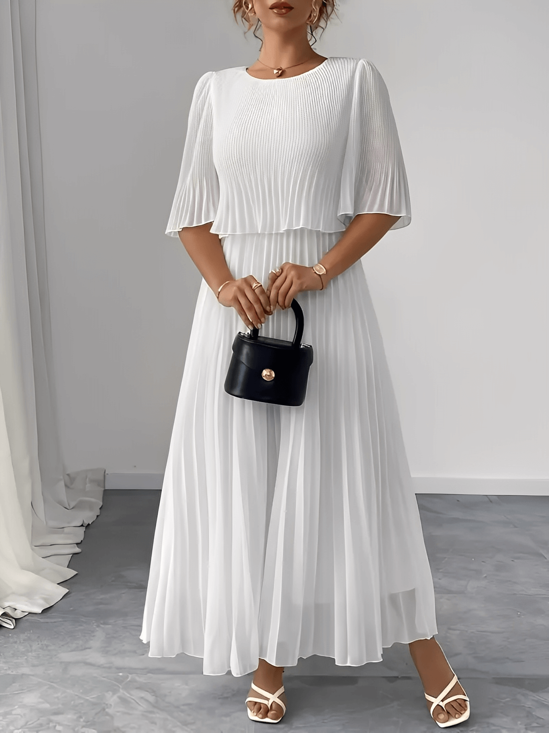Vestido Longo Plissado em Chiffon com Camadas Duplas – Marcela