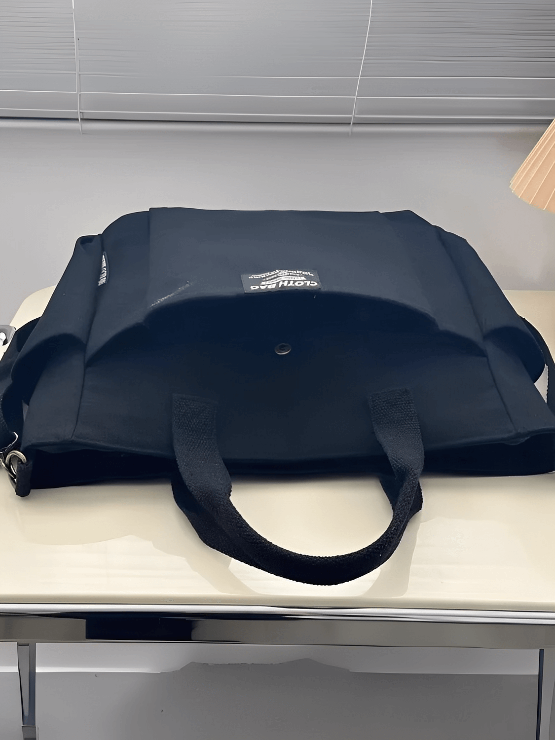 Bolsa Grande em Lona com Alça Ajustável Removível e Bolsos – Rania