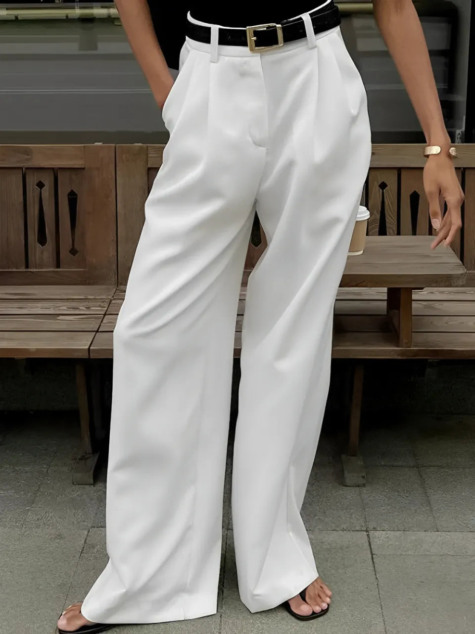 Calça Pantalona Branca Feminina com Cintura Alta Fecho e Zíper – Zoe