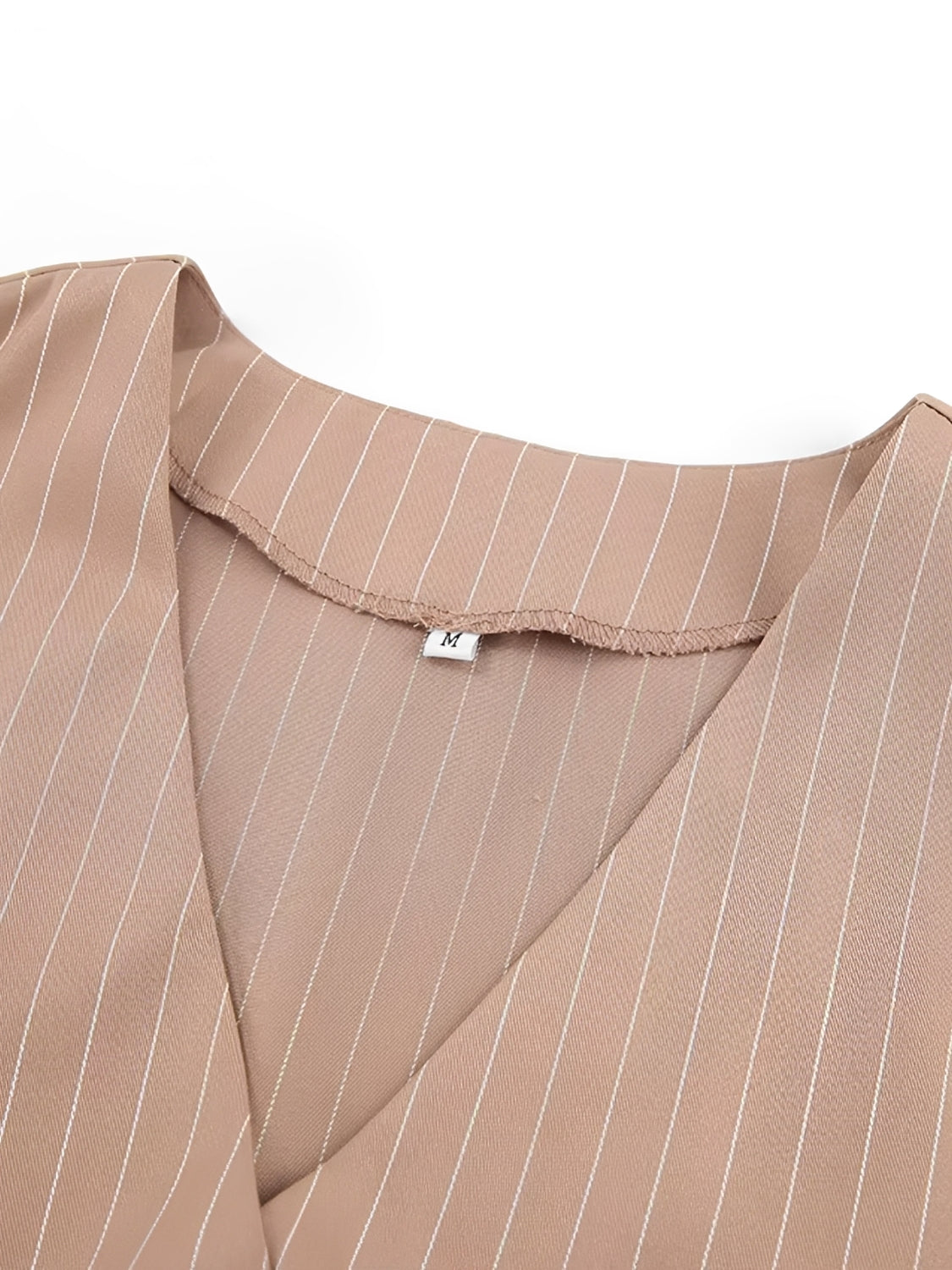 Conjunto Alfaiataria Risca de Giz Colete com Botões e Calça Pantalona - Guadalupe
