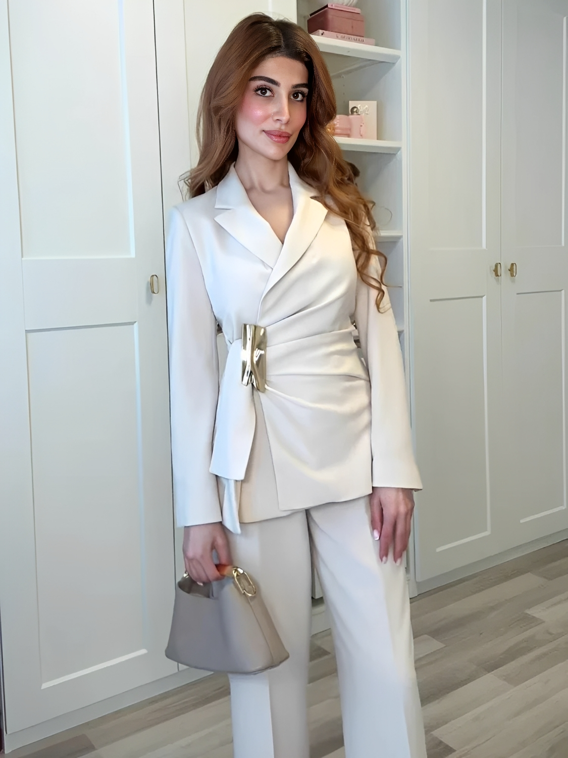 Conjunto em Alfaiataria com Blazer Transpassado e Calça Wide Leg - Dara
