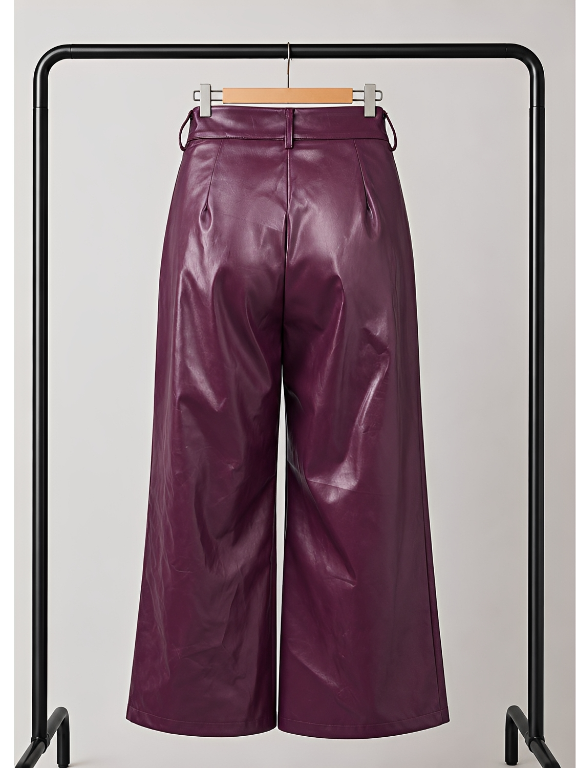 Calça Pantalona Wide Leg em Couro PU Cintura Alta - Beatrice