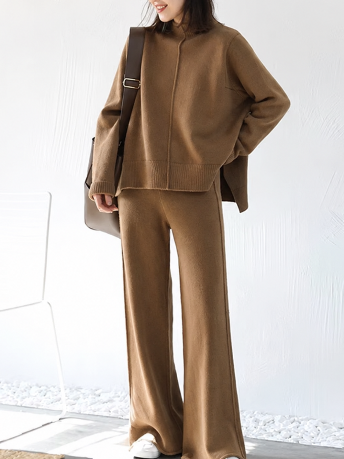 Conjunto em Tricô com Suéter Mullet Oversized e Calça Wide Leg - Sophia