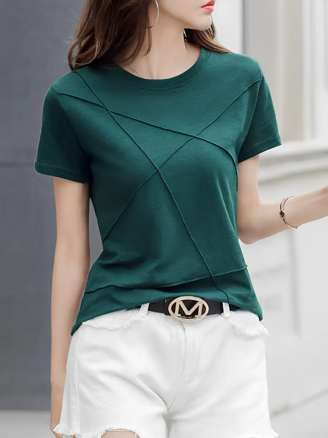 Blusa Básica com Relevo em Algodão e Decote Redondo – Lina