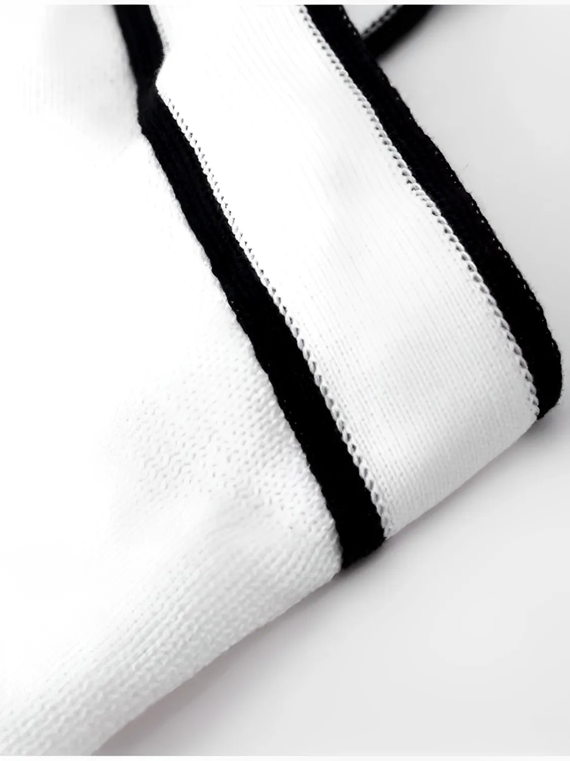 Blusa Tricô com Detalhe Transpassado Frontal Sofisticada – Virginia