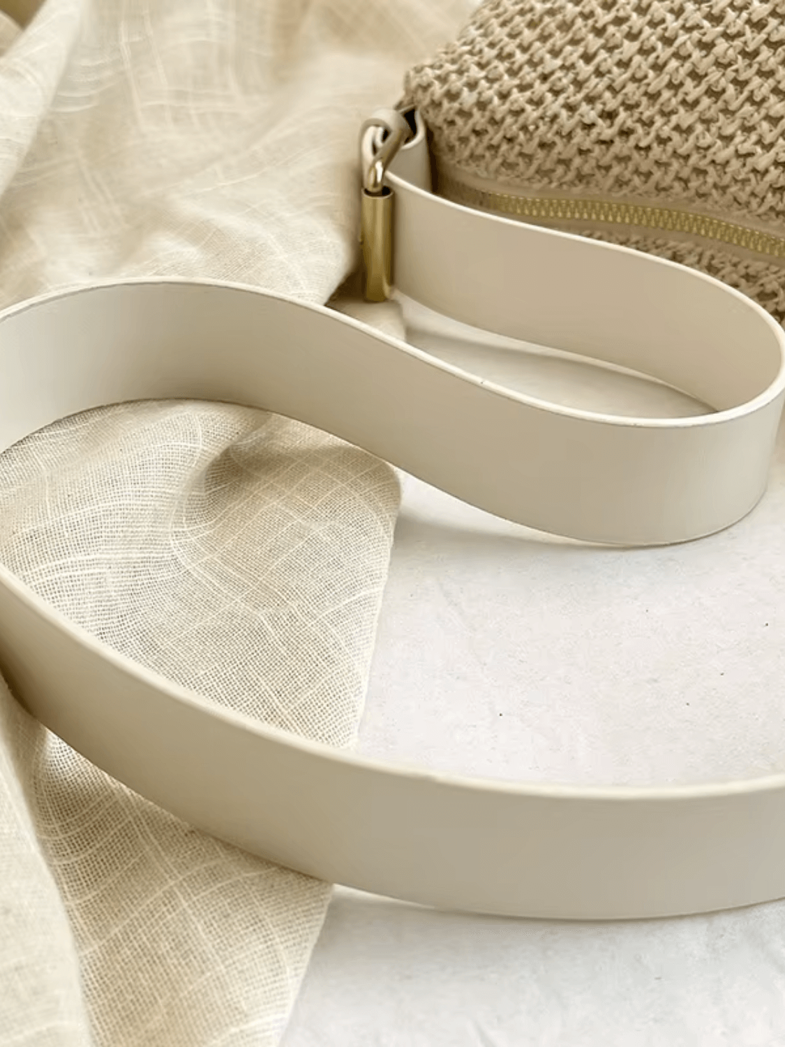 Bolsa Tiracolo de Palha com Alça Ajustável Elegante em Couro PU- Coraline
