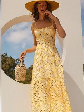 Vestido Midi de Laise com Babados Delicados e Elástico nas Costas – Marina