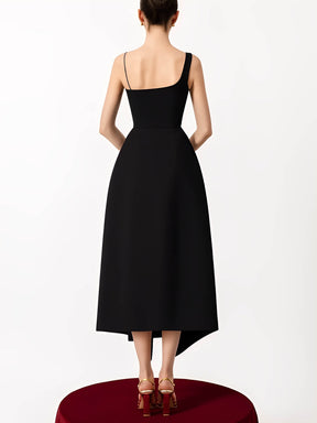 Vestido Midi Assimétrico Acinturado e Capa Sobreposta Removível – Soraya