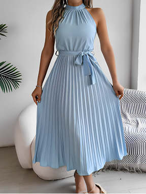 Vestido Midi Plissado com Decote Halter e Faixa Ajustável na Cintura – Dora [FRETE FULL]