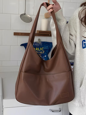 Bolsa de Ombro Vintage em Couro PU com Design Triangular Alongado -  Edwina