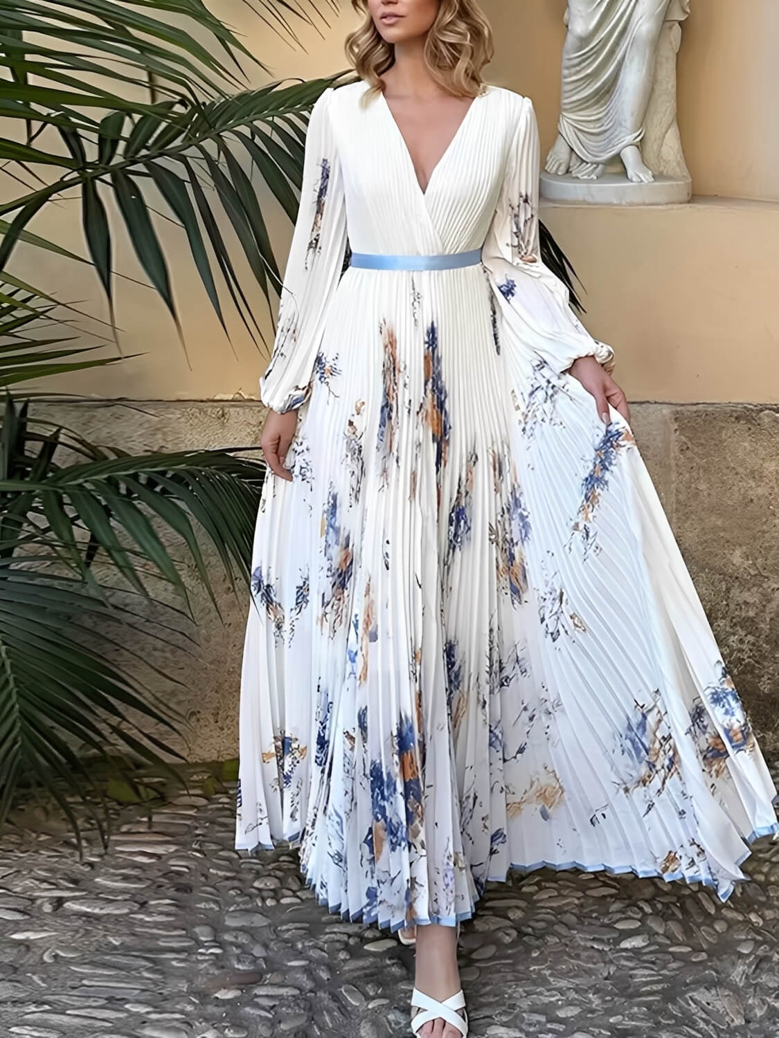 Vestido Longo Plissado Floral com Decote em V e Cinto-Faixa – Seraphina [FRETE FULL]