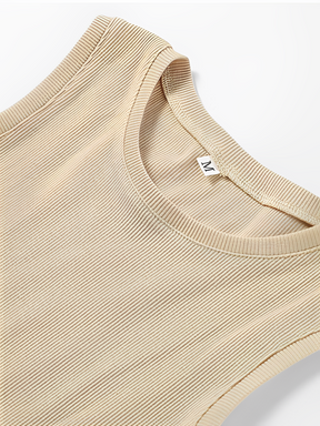 Vestido Longo Canelado com Modelagem Evasê e Detalhes Plissados – Maia [FRETE FULL]