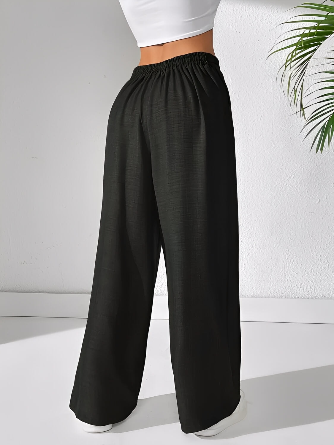 Calça Pantalona com Cintura Alta Elástica e Amarração Ajustável – Anya