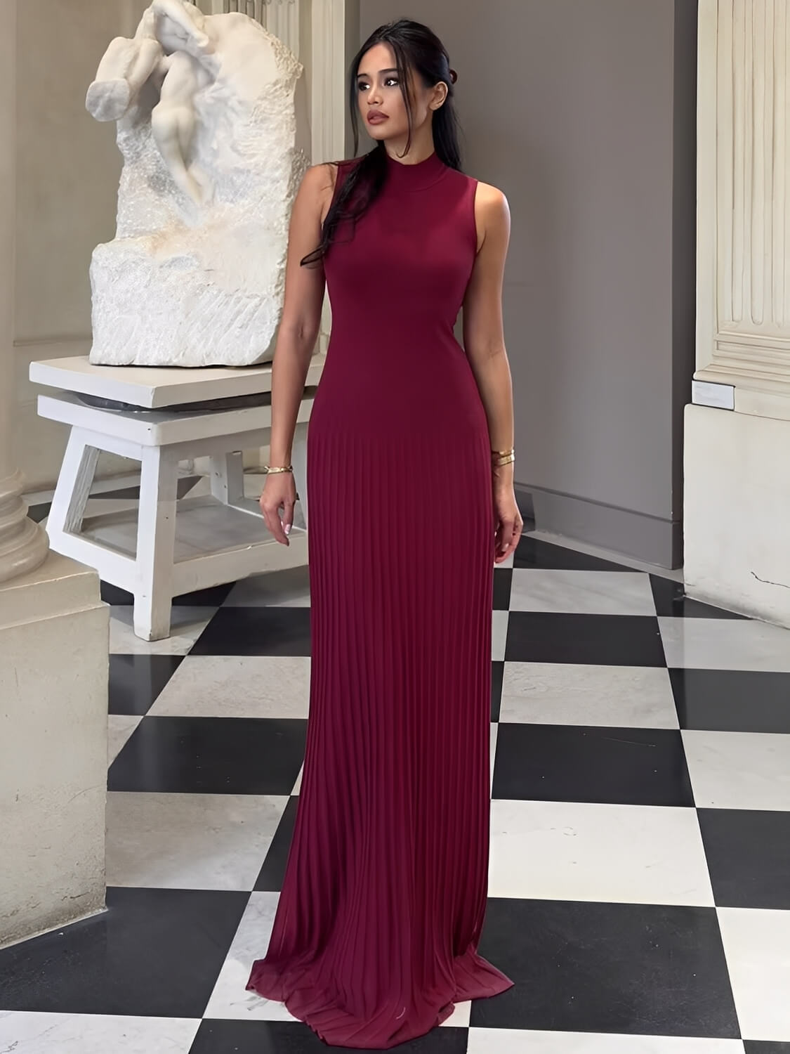 Vestido Longo em Tricô Canelado com Gola Alta e Saia Plissada – Sonia [FRETE FULL]