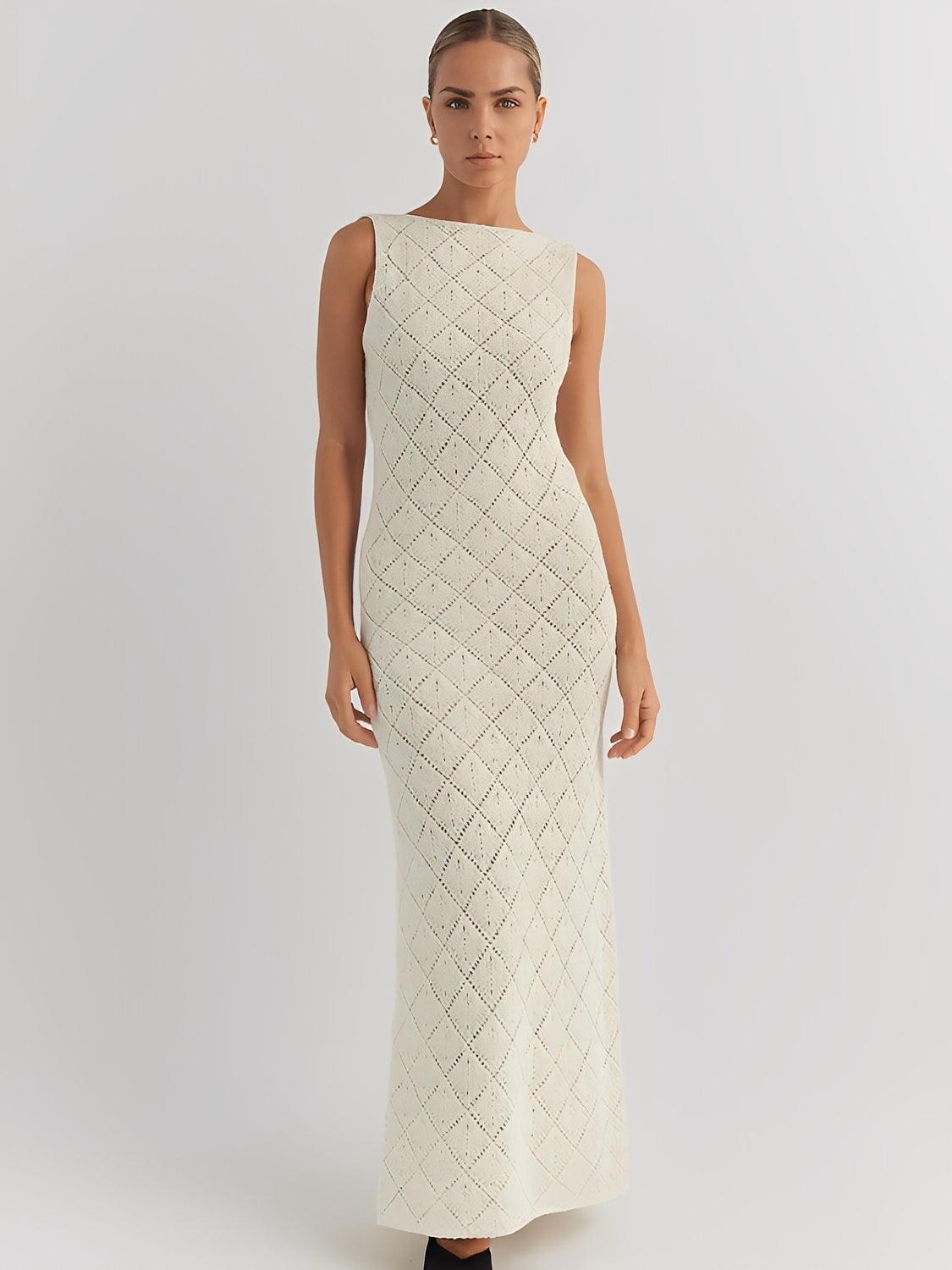 Vestido Longo em Crochê Vazado com Fenda Lateral – Filipa [FRETE FULL]