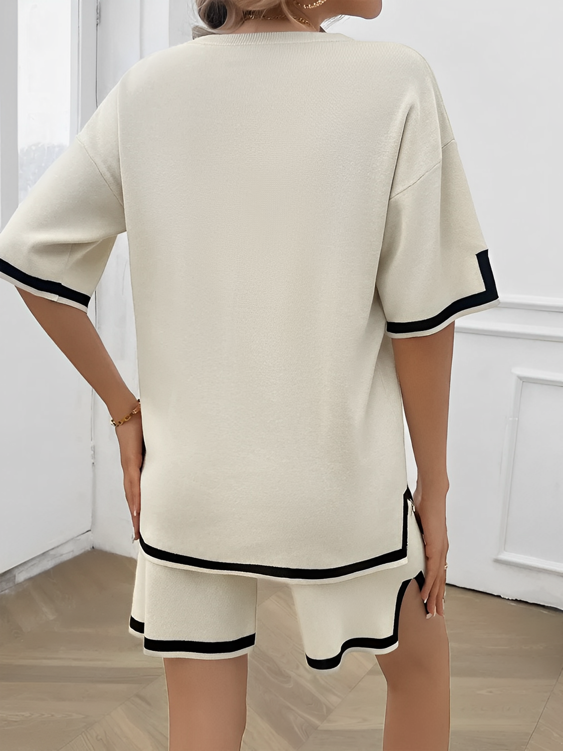 Conjunto em Viscose com Blusa Mullet  Recortes Laterais e Short - Andreza [FRETE FULL]