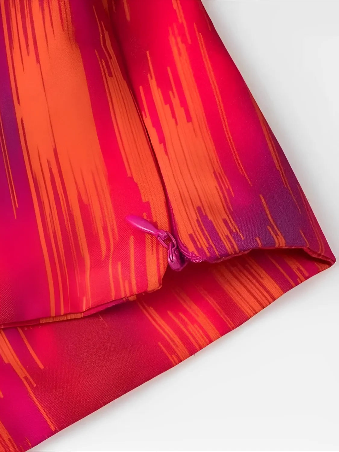 Conjunto Estampado com Blusa Ciganinha Bufante e Saia Lápis - Martina