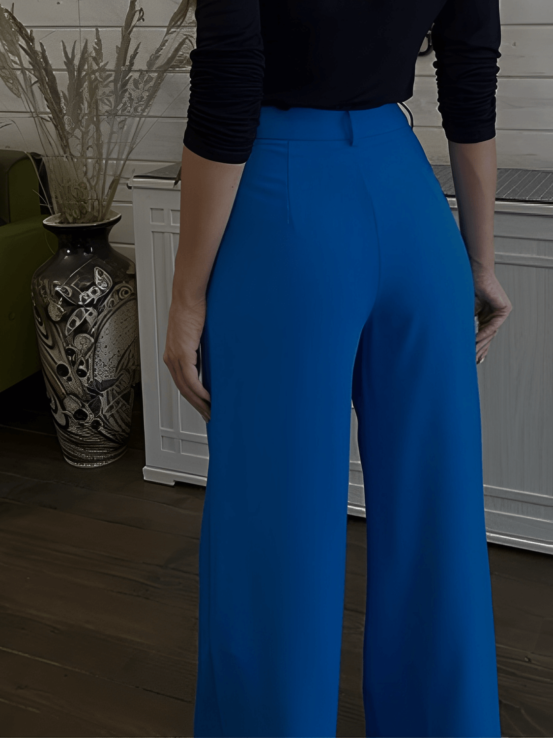 Calça Feminina Wide Leg em Alfaiataria com Cintura Alta e Bolsos – Madison [FRETE FULL]