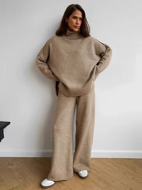 Conjunto de Tricô com Suéter Mullet Gola Alta e Calça Pantalona - Melanie