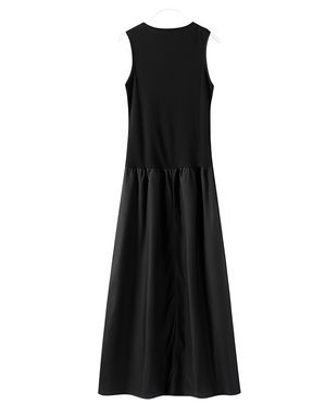 Vestido Longo Canelado com Modelagem Evasê e Detalhes Plissados – Maia [FRETE FULL]