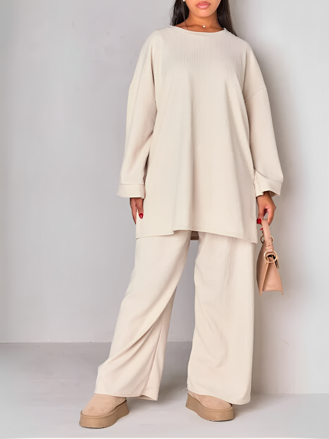 Conjunto Veludo Cotelê Suéter Oversized e Calça Wide Leg – Indira