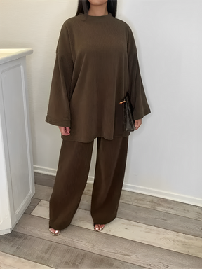 Conjunto Veludo Cotelê Suéter Oversized e Calça Wide Leg – Indira