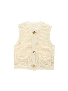 Blusa em Tricô com Decote Canoa Botões Maxi e Bolsos - Ayla