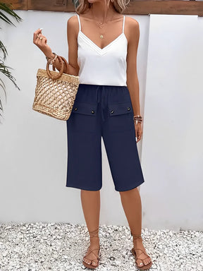 Bermuda Feminina com Bolsos Cargo e Cintura Elástica - Kylie [FRETE FULL]