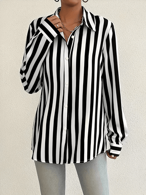 Camisa Gola Polo com Listras e Modelagem Alongada - Kesia