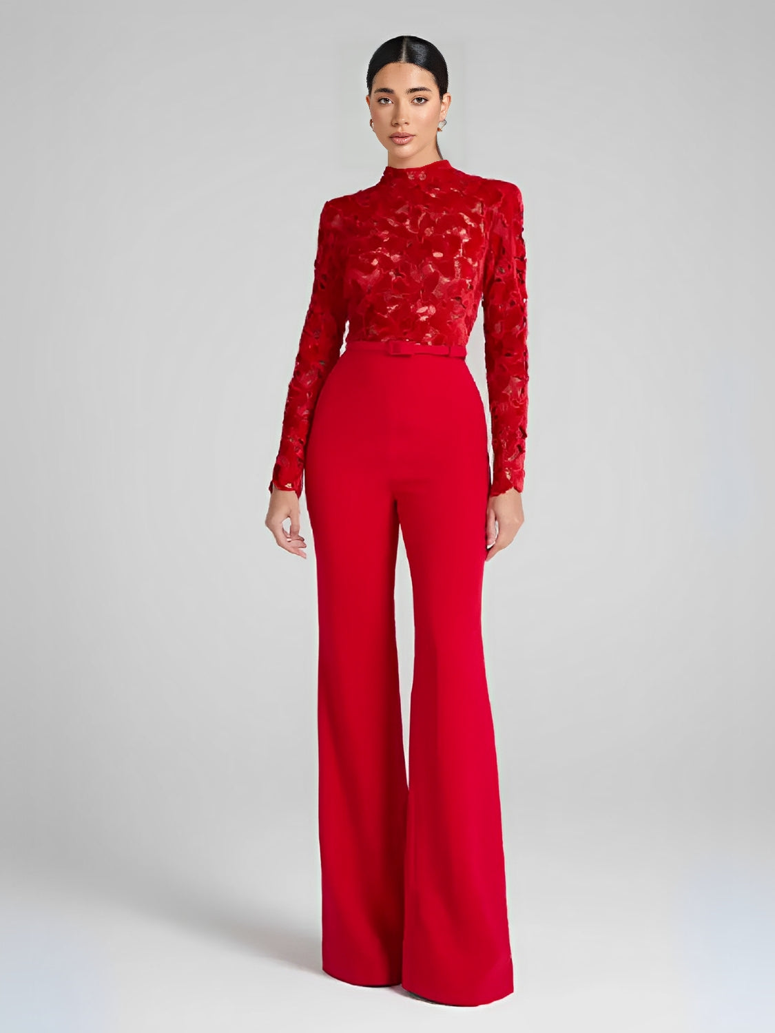Macacão Elegante Manga Longa com Renda e Calça Flare com Cinto - Yeva [FRETE FULL]