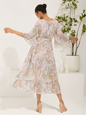 Vestido Midi Floral em Chiffon Evasê Assimétrico de Mangas Sino – Alexia [FRETE FULL]
