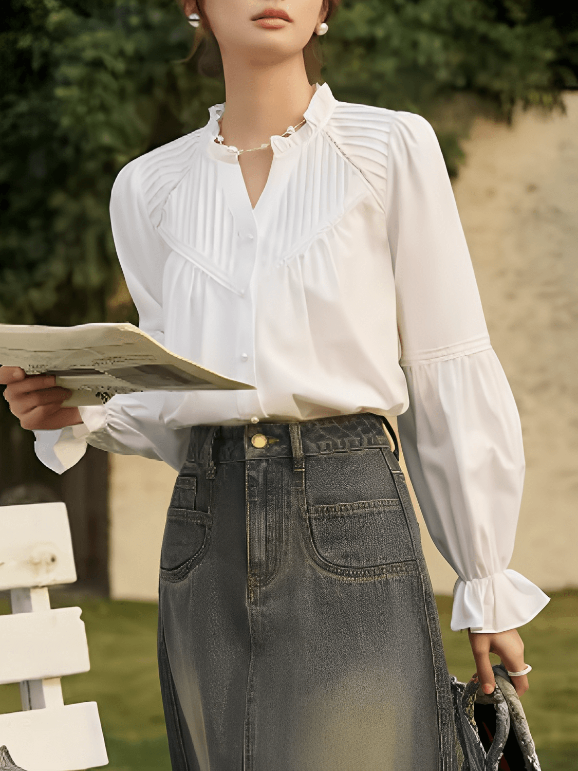 Camisa em Algodão com Renda Plissada Manga Bufante e Botões – Isla