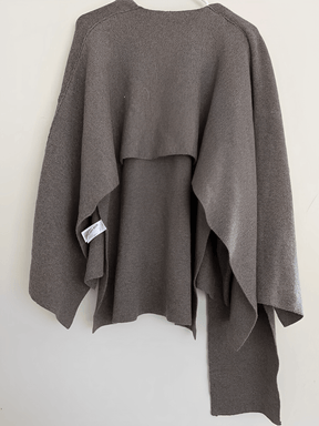 Casaco Poncho Assimétrico  com Gola Lenço – Alana