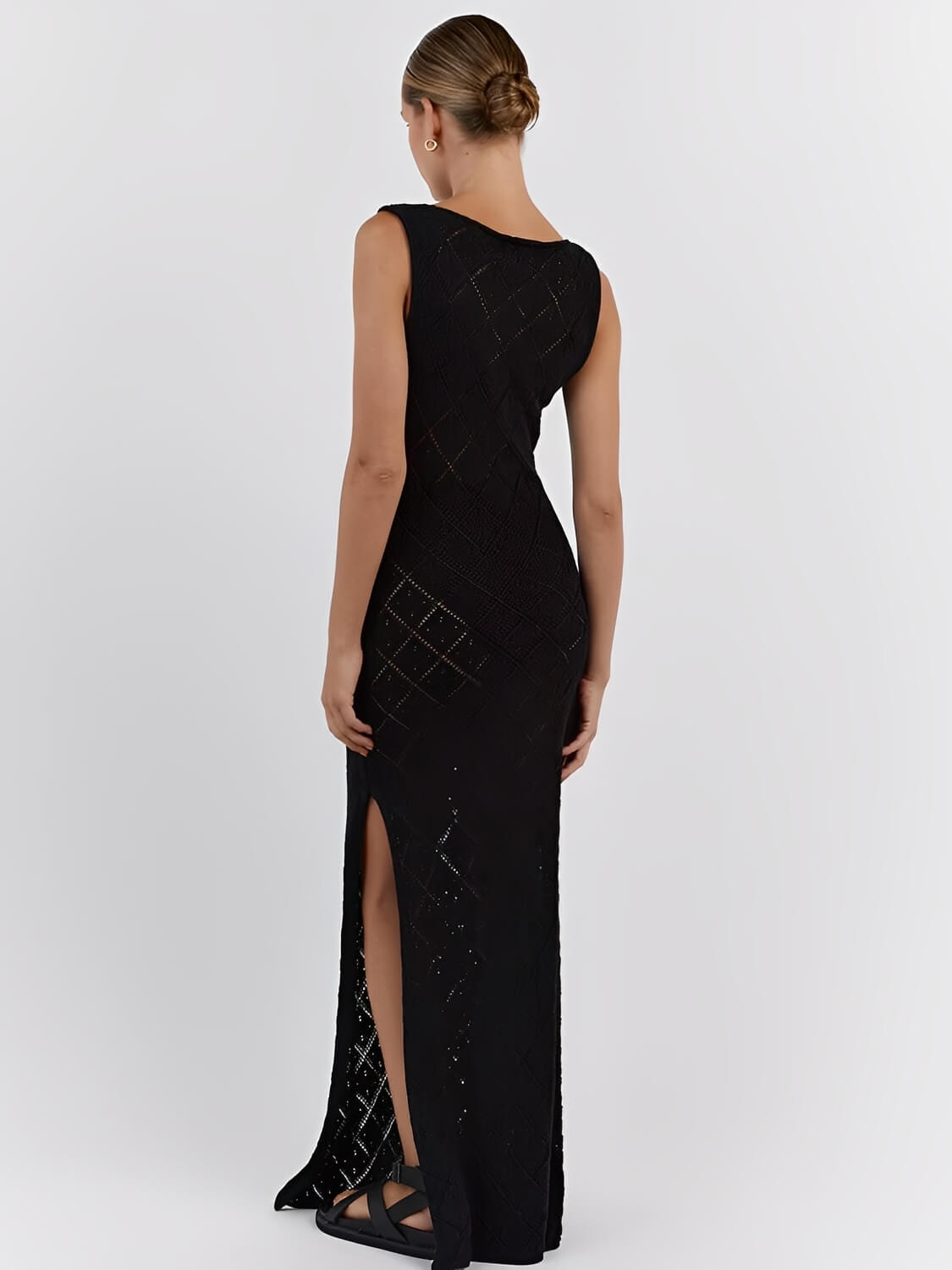Vestido Longo em Crochê Vazado com Fenda Lateral – Filipa [FRETE FULL]