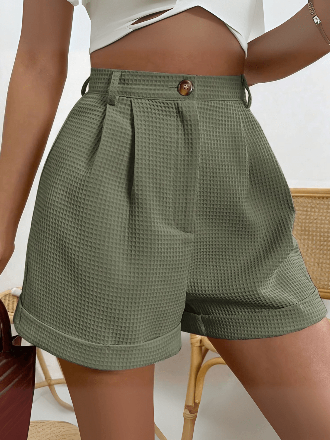 Short Texturizado Drapeado na Cintura com Acabamento Sofisticado - Mariana