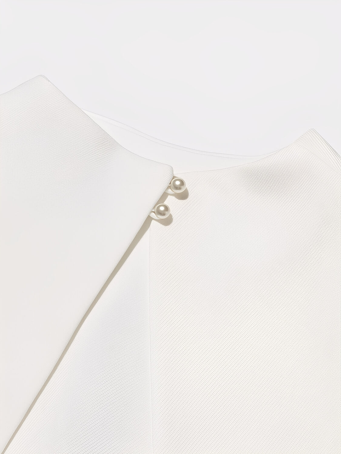 Vestido Midi Assimétrico Acinturado e Capa Sobreposta Removível – Soraya