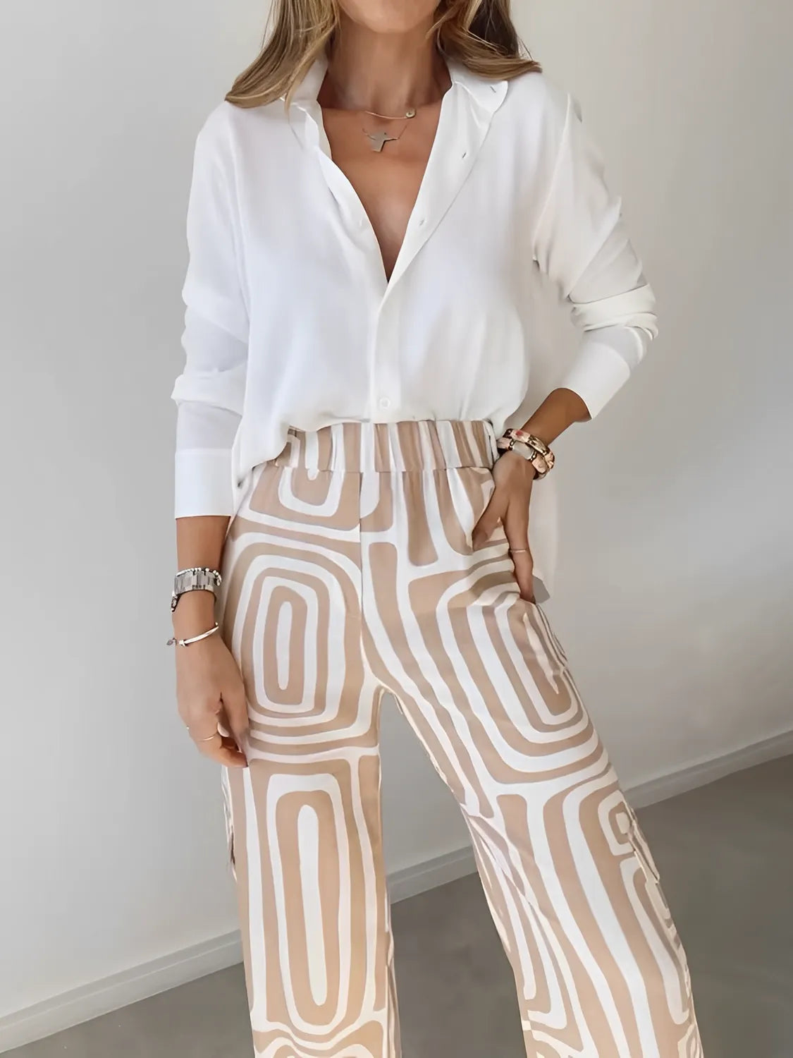 Conjunto com Camisa de Manga Longa e Calça Estampa Geométrica - Bianca