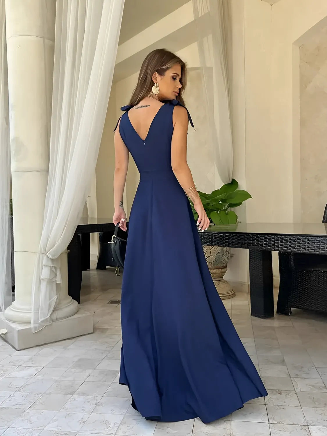 Vestido Longo de Festa com Decote em V Laço nas Alças e Fenda  - Lara [FRETE FULL]