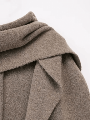Casaco Oversized em Lã Batida com Cachecol Removível - Marjorie