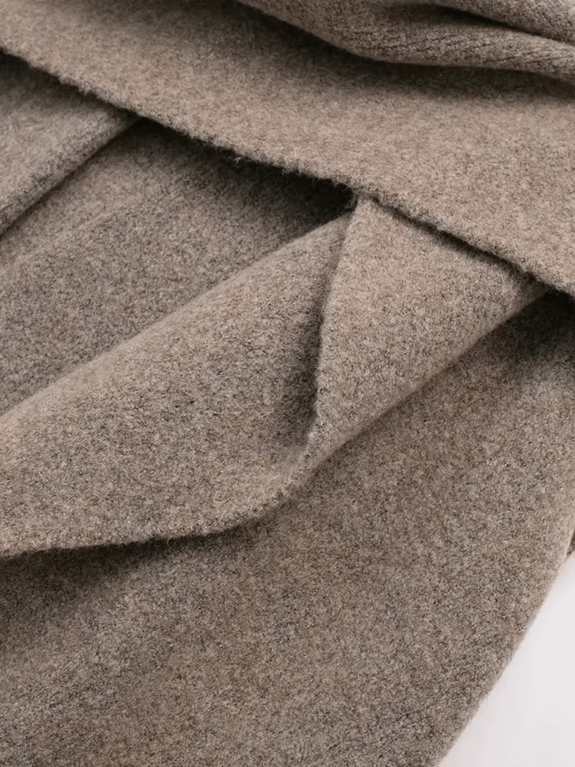 Casaco Oversized em Lã Batida com Cachecol Removível - Marjorie